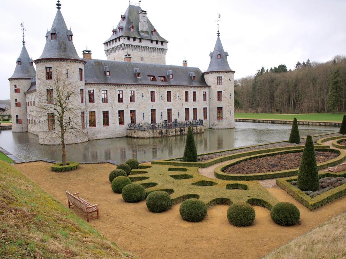Chateau Jemeppe 마르쉐앵파멩느 외부 사진