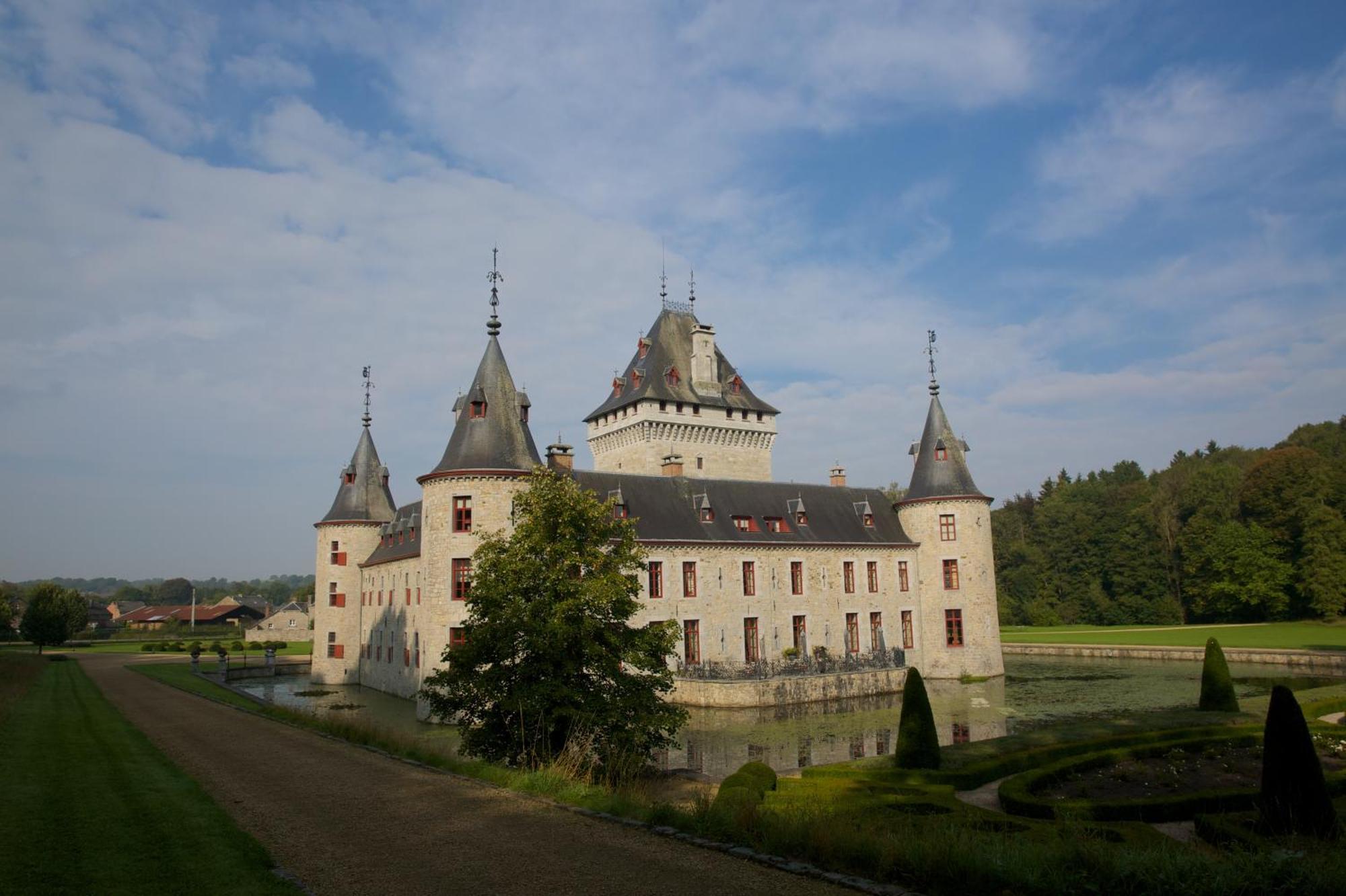 Chateau Jemeppe 마르쉐앵파멩느 외부 사진
